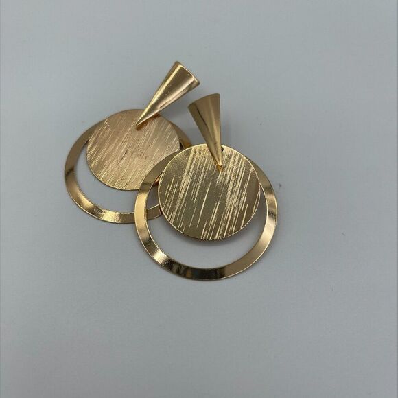 bracelet/cuff, new, no tags, gold coloured stainless steel, hammered texture - Picture 9 of 17